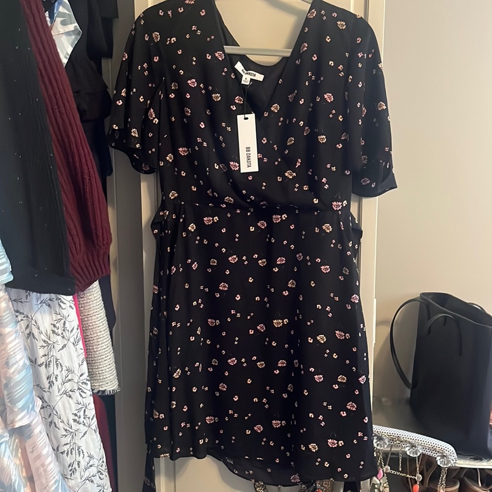 NEW Beautiful black with pink flowers dress - NWT